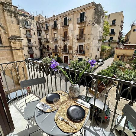 Casa Guilla_Alla Cattedrale Palermo Exterior photo